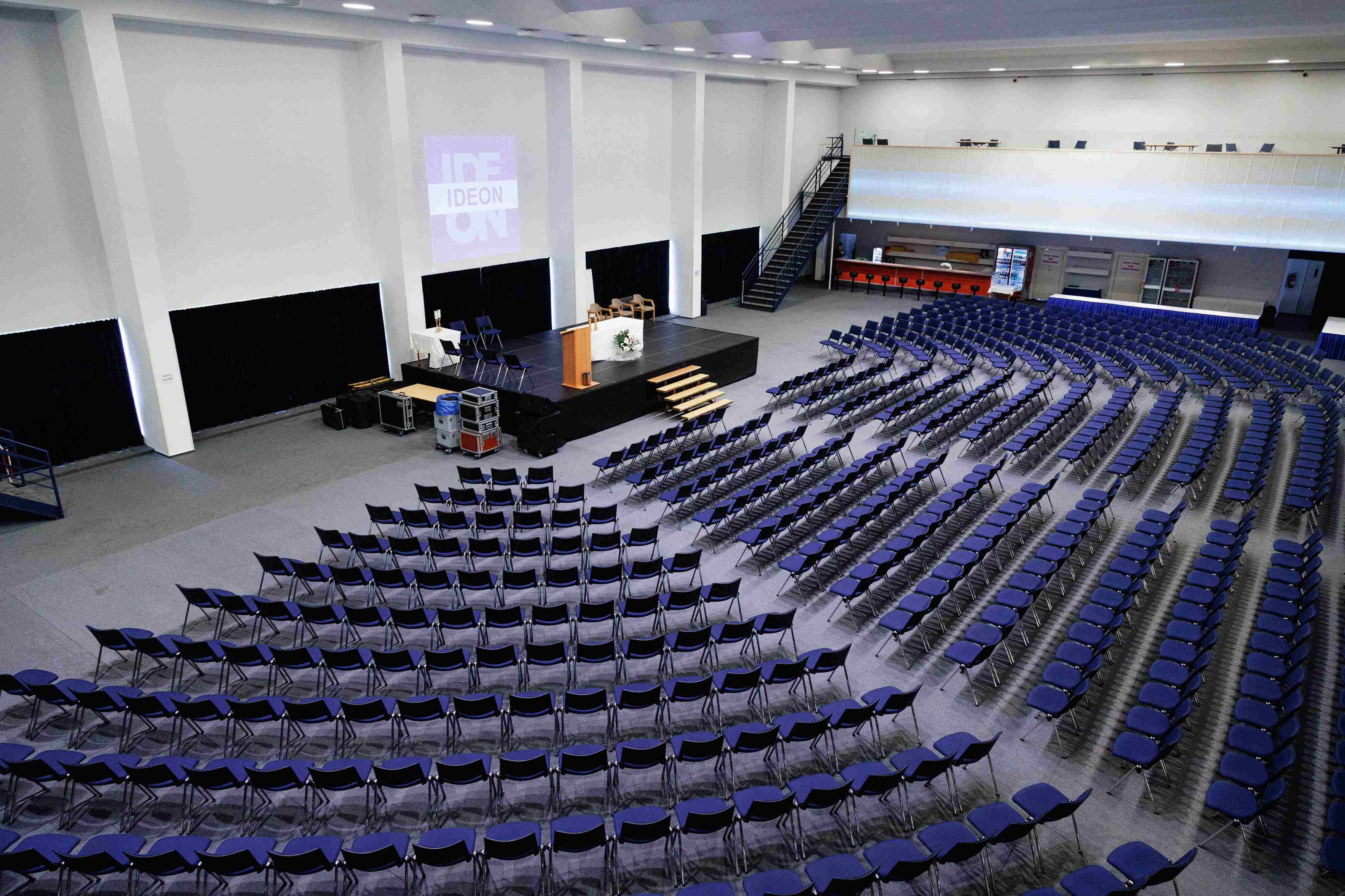 Konference - amfiteátr